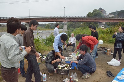 芋煮と一緒にBBQ