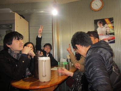 急に3次会(〆のラーメン)の写真まで飛びます