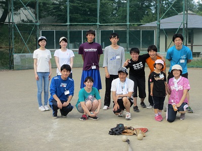 ３位は秋田大の横田さん、佐藤さん率いる