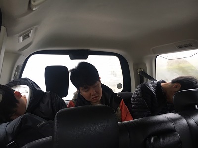 帰りの車内は皆疲れて寝てしまいました。