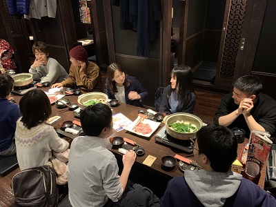 新年会&3研打ち上げ! 待ち時間なう